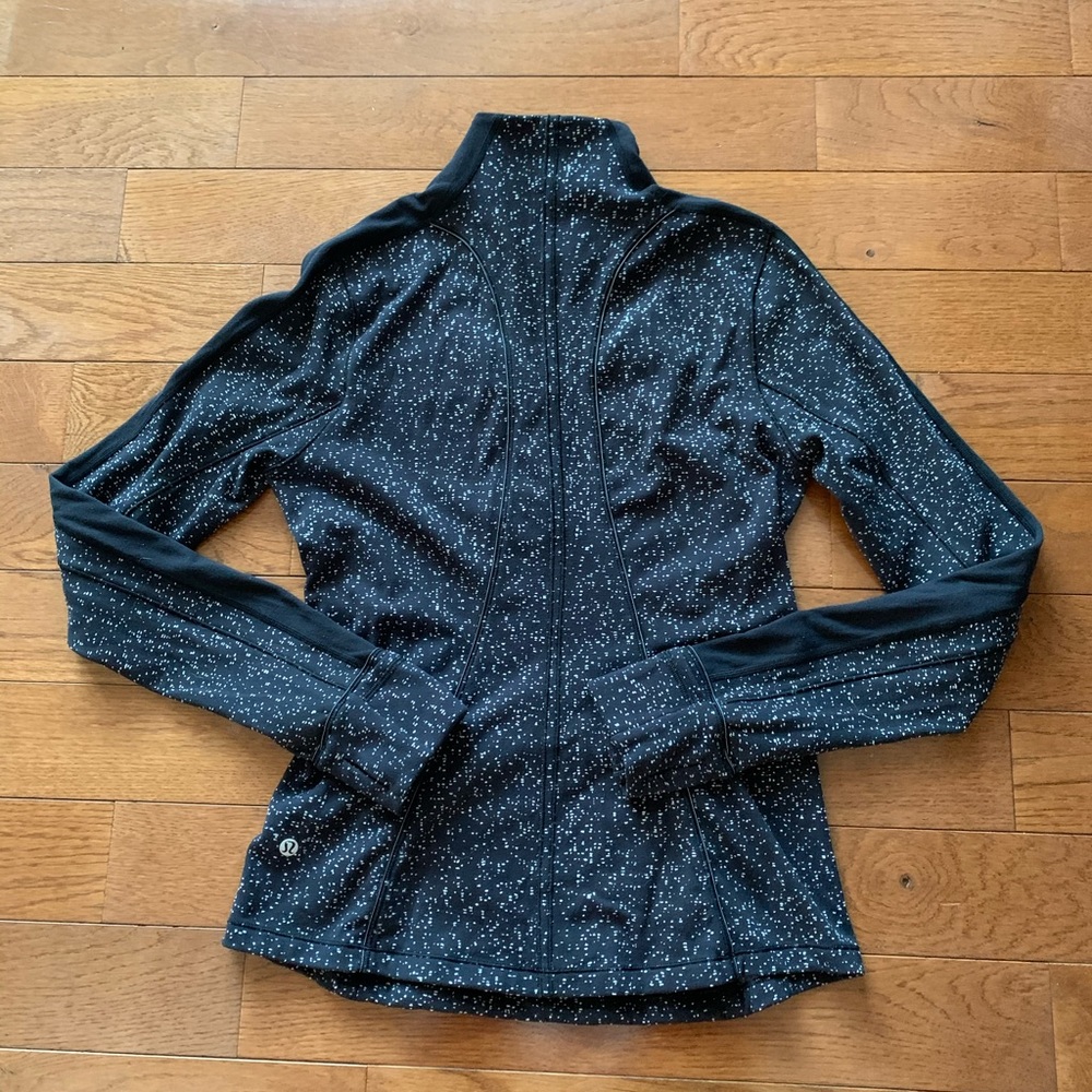 LULULEMON RUN BRISKLY 1/2 ZIP-JACQUARD BLACK/WHITE - Picture 8 of 14
